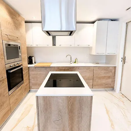 Elegant Cocon Avec Piscine Et Parking Prive *