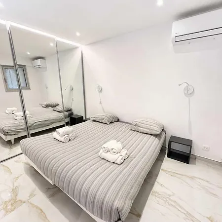 Elegant Cocon Avec Piscine Et Parking Prive Appartement